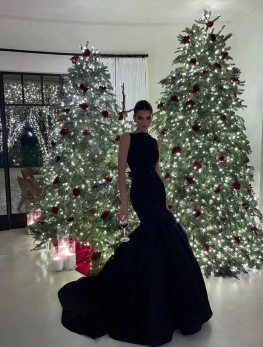 Kim Kardashian ın Noel kutlaması #3